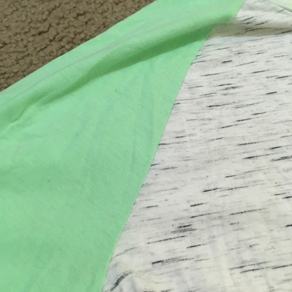 Arizona Jeans green and hazy grey pattern t-shirt - Picture 2 of 3